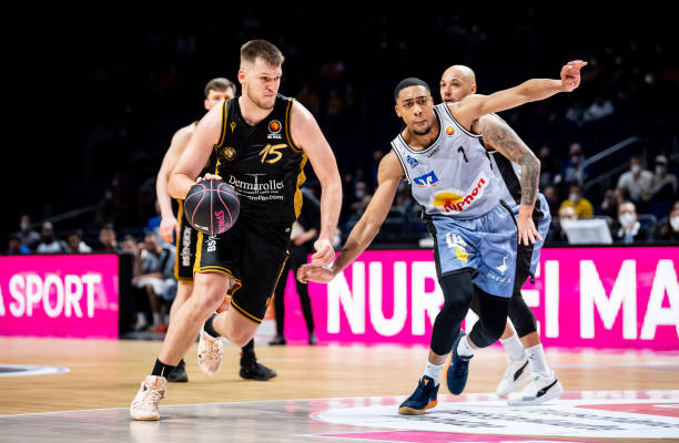 造的威胁让 造的威胁让