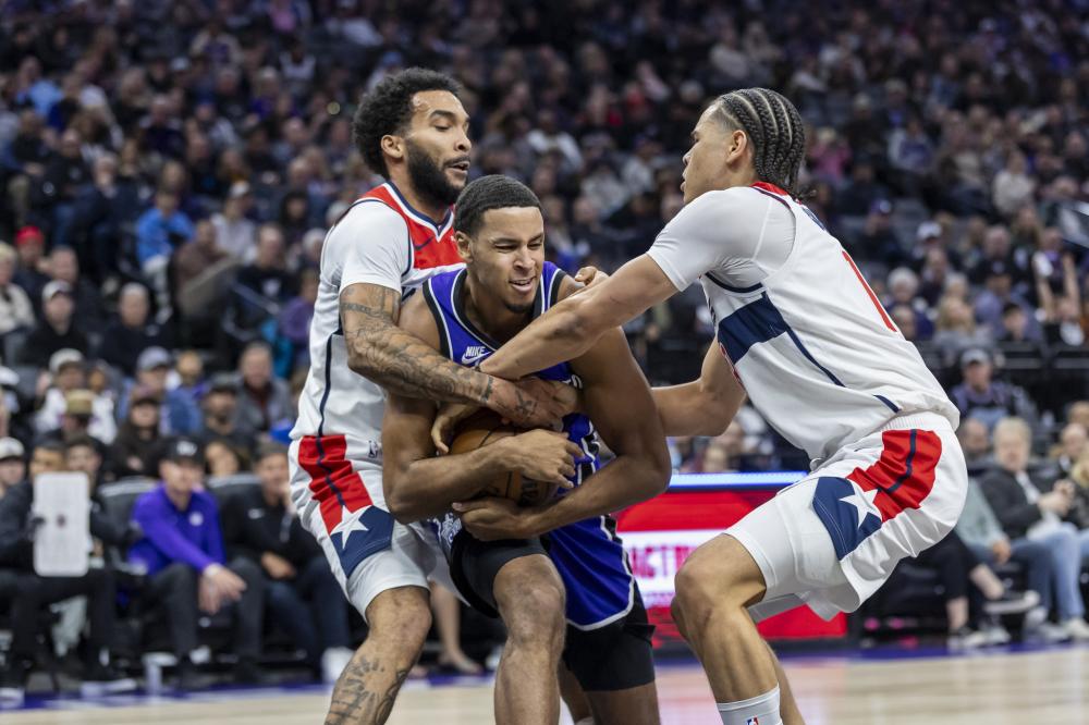 更是对他技 更是对他技