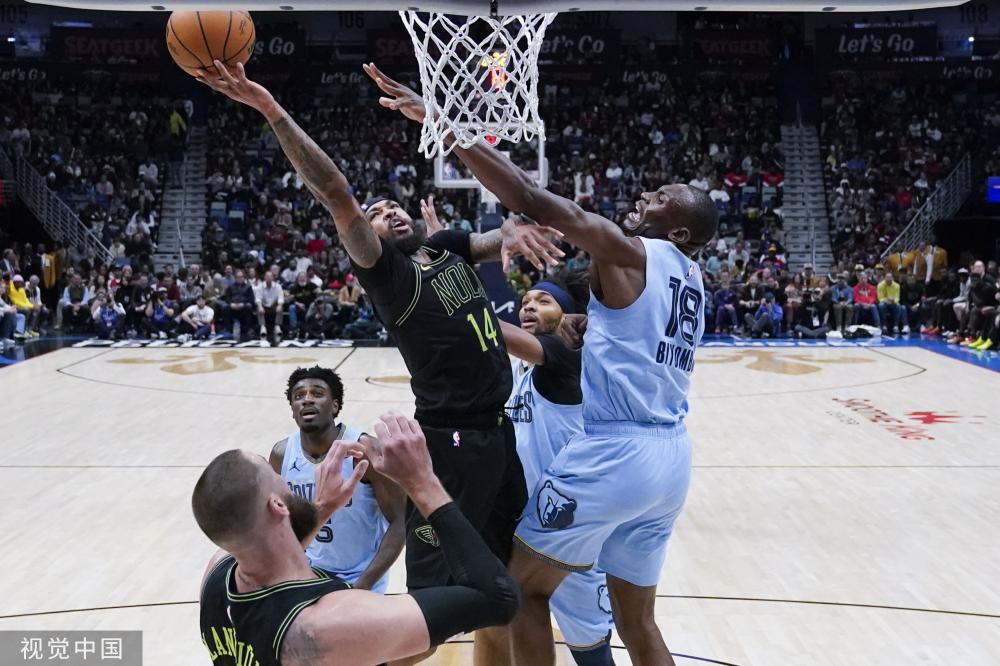 打破了她们 打破了她们